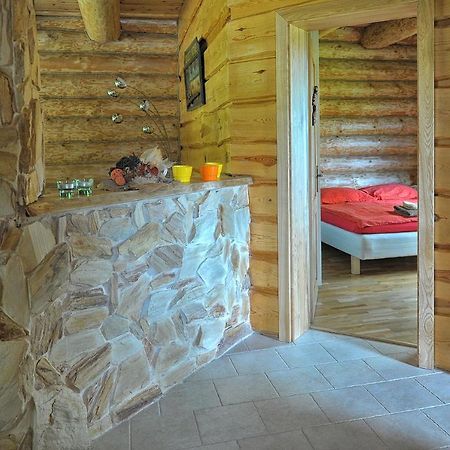 Dom Pod Sosnami Villa Gryzyna Luaran gambar