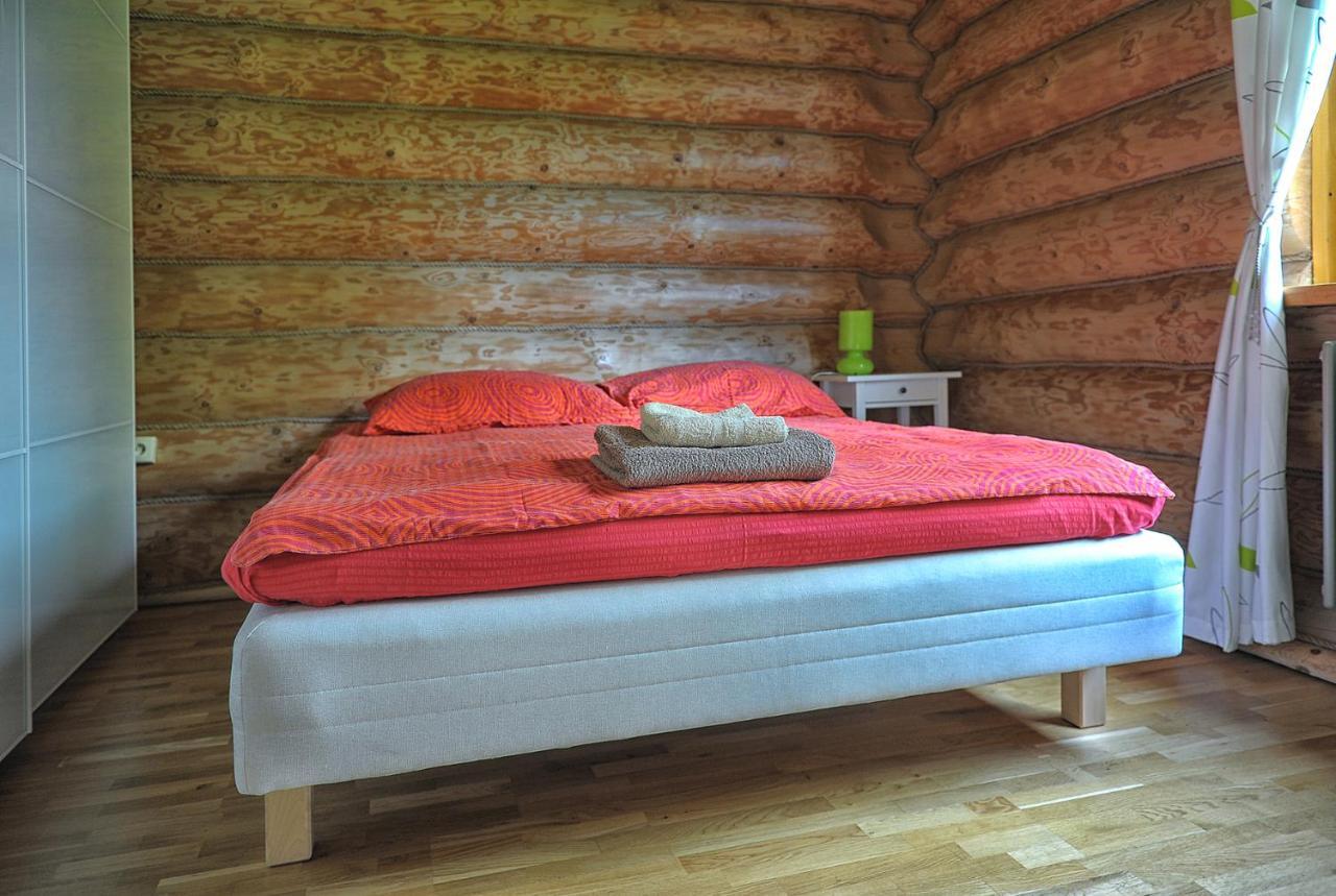 Dom Pod Sosnami Villa Gryzyna Luaran gambar